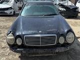 Mercedes-Benz E 280 1997 годаfor1 000 100 тг. в Атырау – фото 3
