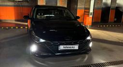 Hyundai Elantra 2022 года за 9 100 000 тг. в Астана – фото 2