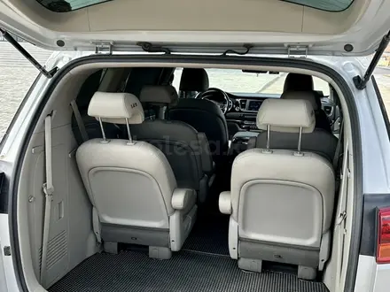 Kia Carnival 2020 года за 12 700 000 тг. в Петропавловск – фото 17