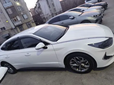Hyundai Sonata 2021 года за 9 000 000 тг. в Шымкент – фото 5