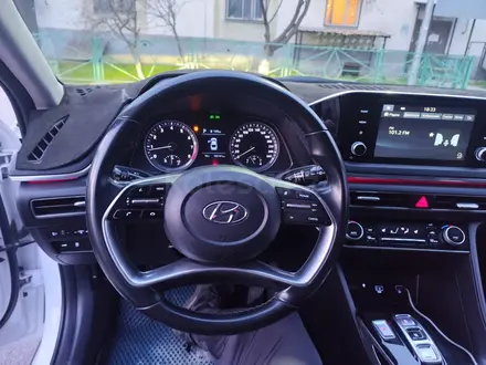 Hyundai Sonata 2021 года за 9 000 000 тг. в Шымкент – фото 8
