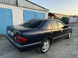 Mercedes-Benz E 230 1995 годаүшін2 200 000 тг. в Караганда – фото 4