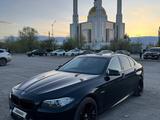 BMW 528 2011 года за 6 500 000 тг. в Актобе – фото 2