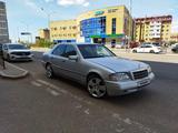 Mercedes-Benz C 180 1994 годаүшін1 550 000 тг. в Астана – фото 4