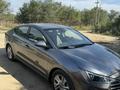 Hyundai Elantra 2019 годаfor9 200 000 тг. в Актобе – фото 2