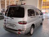 Hyundai Starex 2005 годаүшін3 500 000 тг. в Туркестан – фото 3
