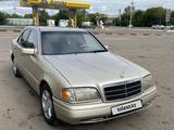 Mercedes-Benz C 200 1994 года за 1 350 000 тг. в Астана – фото 3