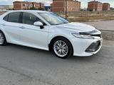 Toyota Camry 2019 годаүшін15 000 000 тг. в Шымкент – фото 2