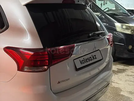 Mitsubishi Outlander 2022 года за 10 000 000 тг. в Астана – фото 12