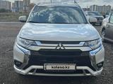 Mitsubishi Outlander 2022 года за 10 000 000 тг. в Астана
