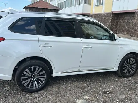 Mitsubishi Outlander 2022 года за 10 000 000 тг. в Астана – фото 3