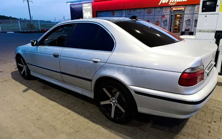 BMW 520 1997 года за 2 400 000 тг. в Петропавловск