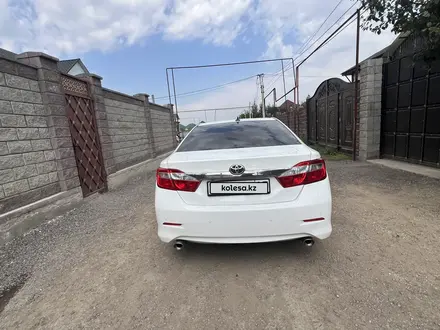 Toyota Camry 2013 года за 8 800 000 тг. в Алматы – фото 4