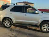 Toyota Fortuner 2007 года за 8 000 000 тг. в Актау – фото 2