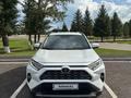 Toyota RAV4 2021 года за 18 500 000 тг. в Астана