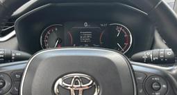 Toyota RAV4 2021 года за 17 300 000 тг. в Астана – фото 5