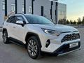 Toyota RAV4 2021 года за 22 500 000 тг. в Шымкент – фото 3