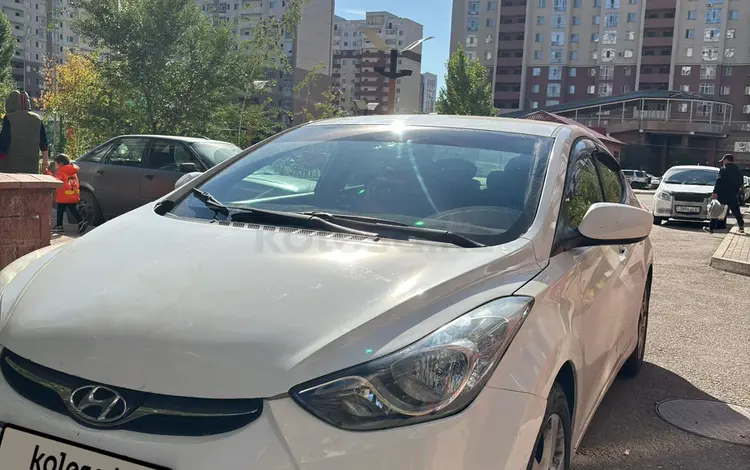 Hyundai Elantra 2012 года за 5 200 000 тг. в Астана