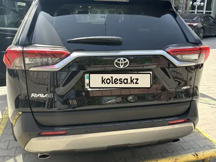 Toyota RAV4 2023 года за 21 500 000 тг. в Алматы – фото 17