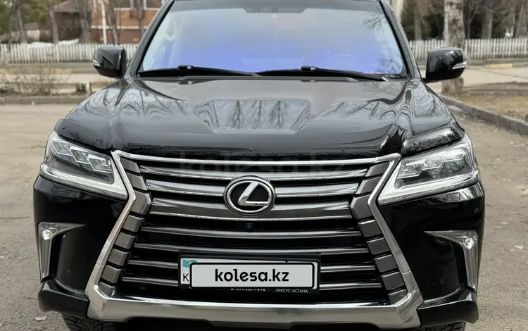 Lexus LX 570 2017 года за 42 000 000 тг. в Астана