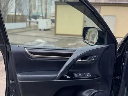 Lexus LX 570 2017 года за 42 000 000 тг. в Астана – фото 14