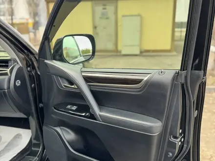 Lexus LX 570 2017 года за 42 000 000 тг. в Астана – фото 17