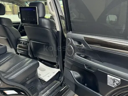 Lexus LX 570 2017 года за 42 000 000 тг. в Астана – фото 18