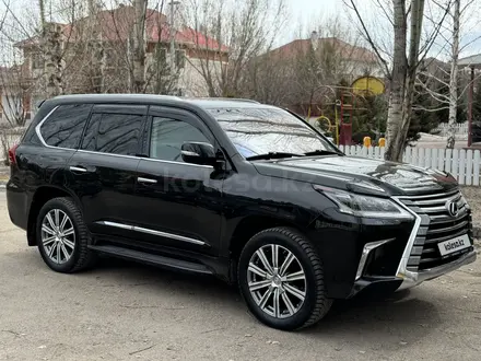 Lexus LX 570 2017 года за 42 000 000 тг. в Астана – фото 4