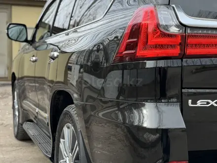 Lexus LX 570 2017 года за 42 000 000 тг. в Астана – фото 6