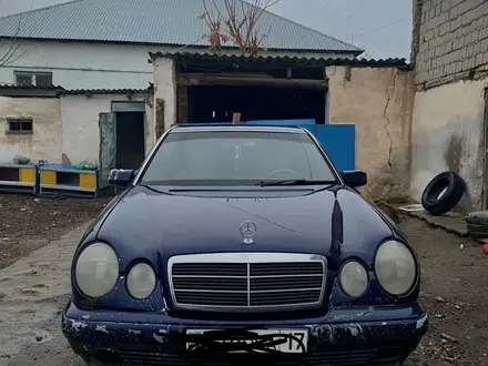Mercedes-Benz E 230 1997 года за 1 800 000 тг. в Шымкент