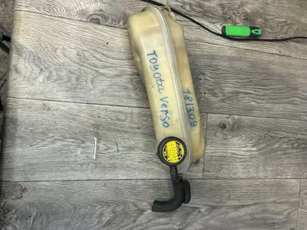 Расширительный бачок Тоета Версо за 15 000 тг. в Караганда