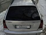 Mercedes-Benz C 200 2003 годаfor4 000 000 тг. в Алматы – фото 2