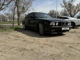 BMW 520 1991 года за 2 200 000 тг. в Алматы – фото 3
