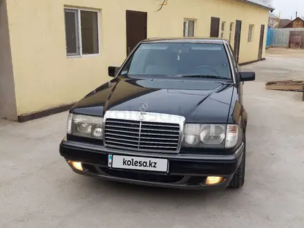 Mercedes-Benz E 260 1989 года за 2 200 000 тг. в Кызылорда