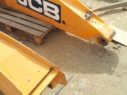 Задняя стрела JCB3CX в Атырау – фото 3