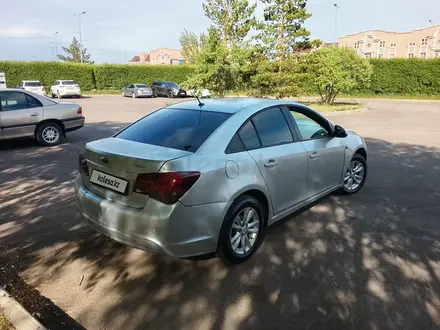 Chevrolet Cruze 2013 года за 2 800 000 тг. в Астана – фото 4