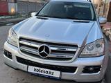 Mercedes-Benz GL 320 2009 года за 9 500 000 тг. в Шымкент