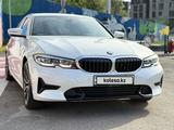BMW 330 2021 года за 19 500 000 тг. в Алматы – фото 3