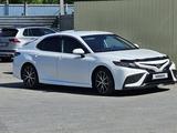 Toyota Camry 2022 года за 12 000 000 тг. в Костанай
