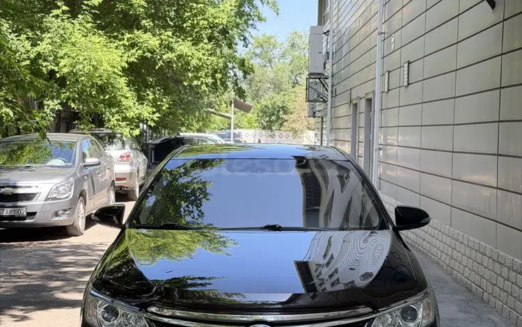 Toyota Camry 2015 года за 10 800 000 тг. в Алматы