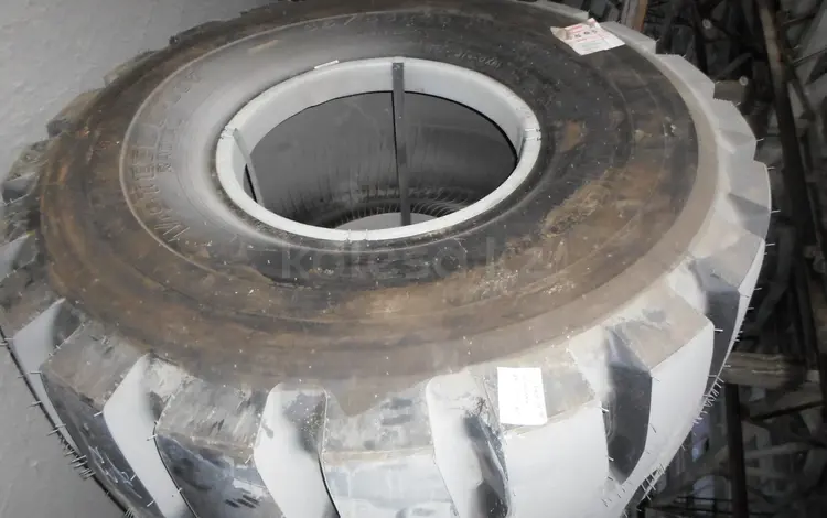 Авто Шины 35*65*33 bridgestone, Boto Tyre — 35/65R33 за 1 000 тг. в Караганда