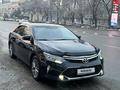 Toyota Camry 2017 года за 13 000 000 тг. в Шымкент – фото 2