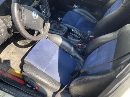 Volkswagen Passat 1997 года за 3 000 000 тг. в Тараз – фото 11