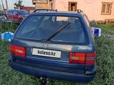 Volkswagen Passat 1993 годаүшін1 200 000 тг. в Астана – фото 3