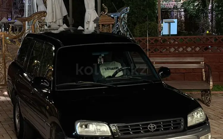 Toyota RAV4 2000 годаүшін3 200 000 тг. в Алматы