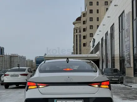 Hyundai Elantra 2023 года за 9 000 000 тг. в Астана – фото 5