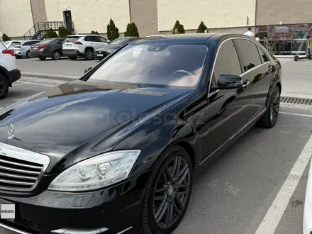 Mercedes-Benz S 500 2010 года за 12 000 000 тг. в Алматы – фото 5