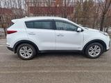 Kia Sportage 2018 годаүшін10 500 000 тг. в Уральск – фото 4