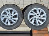 Комплект шин Bridgestone c дисками R15, датчики, колпаки Hyundai Elantraүшін130 000 тг. в Кокшетау – фото 5