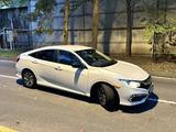 Honda Civic 2019 года за 8 800 000 тг. в Алматы – фото 4
